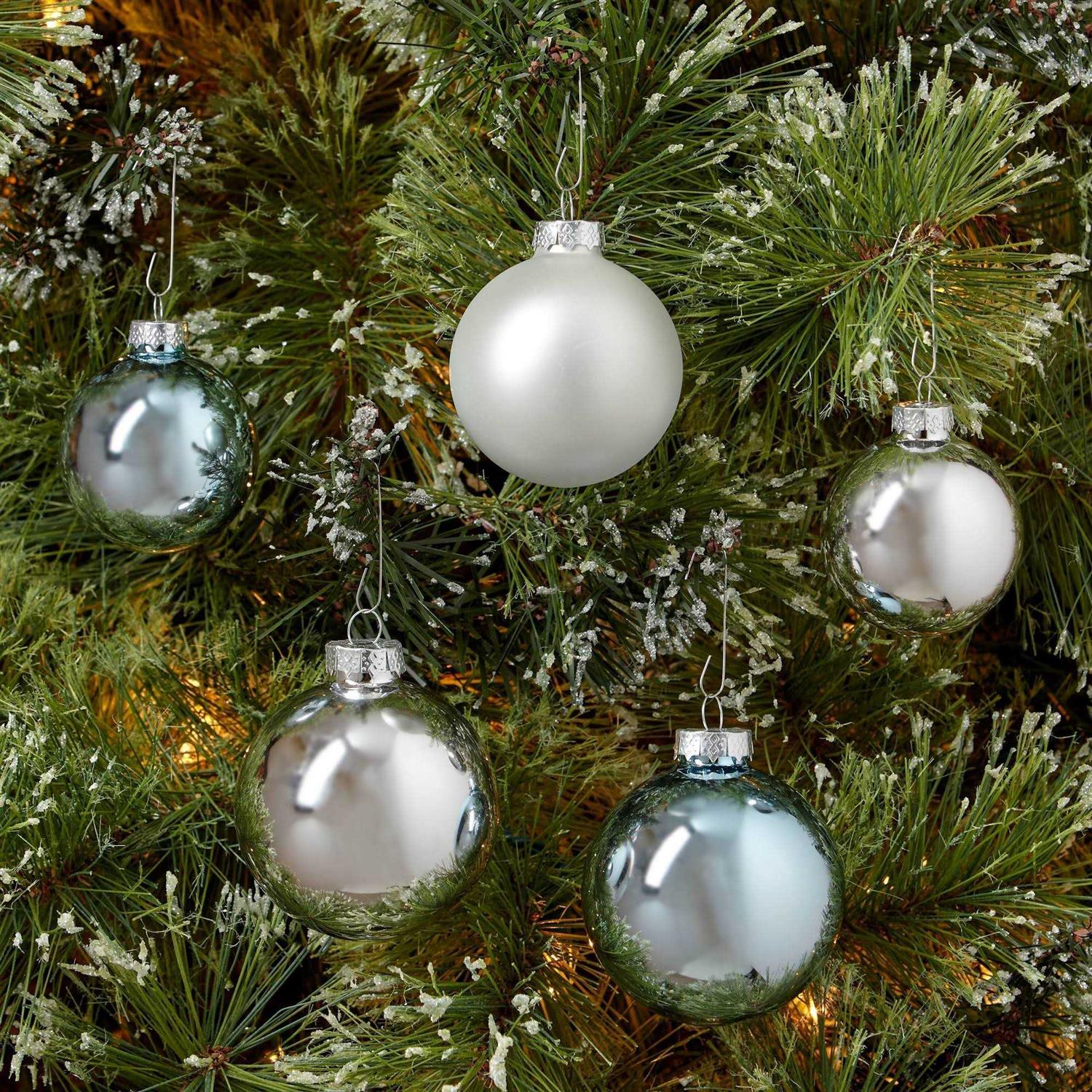 Wondershop 42ct Round Glass Christmas Tree Ornament Set - Image 3