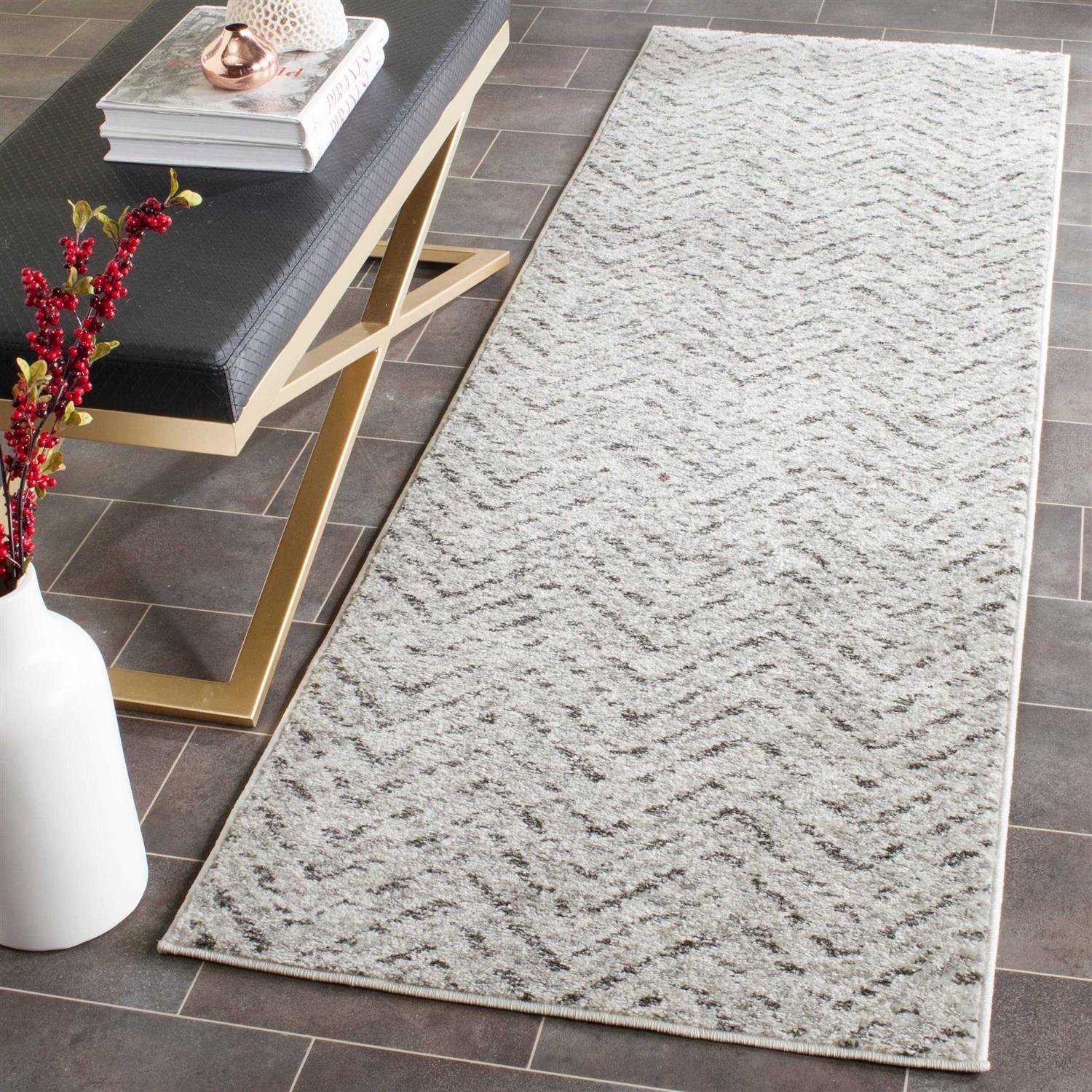 Safavieh Adirondack Ivory/Charcoal Rug - Image 5