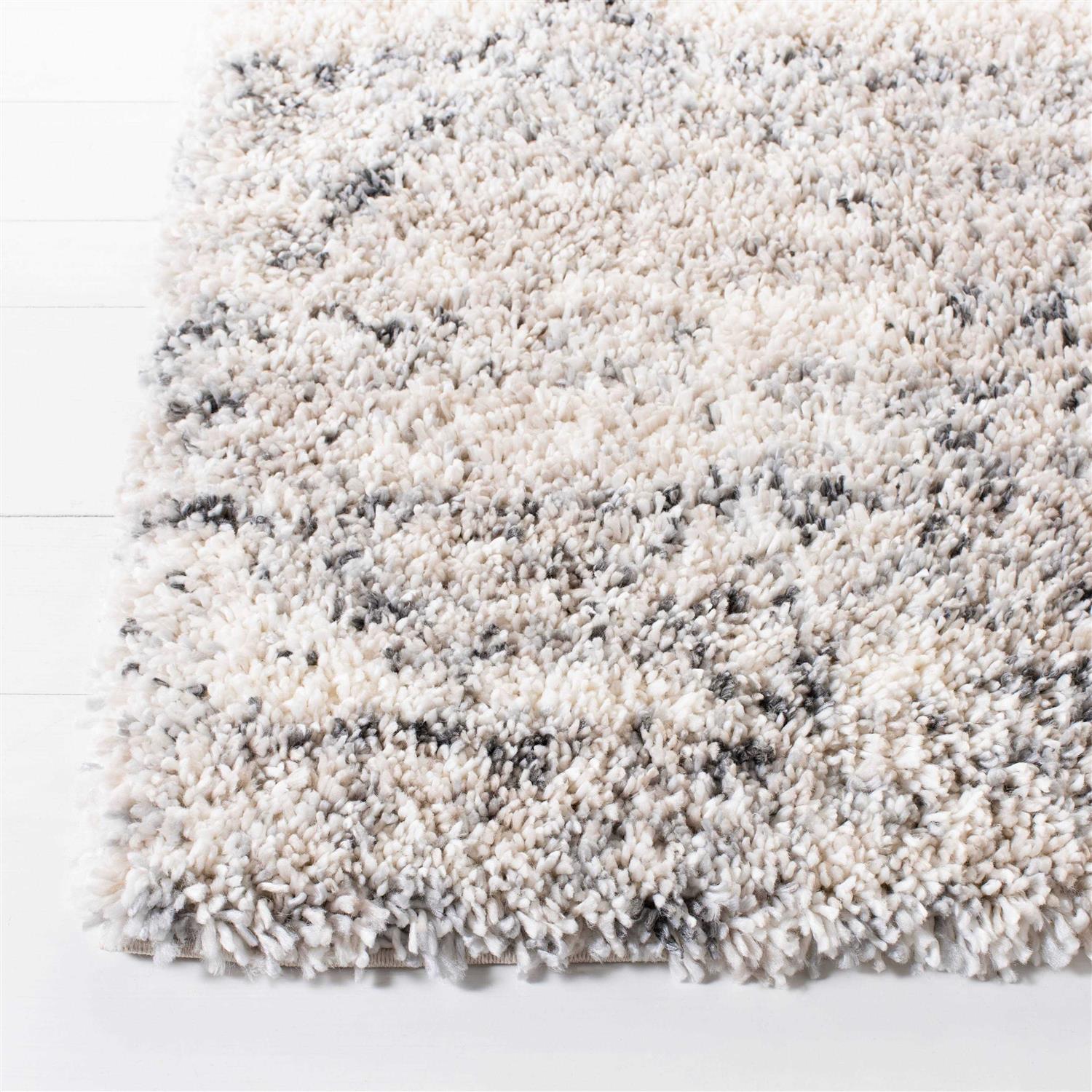 Safavieh Fontana Shag Collection Rug - Image 5