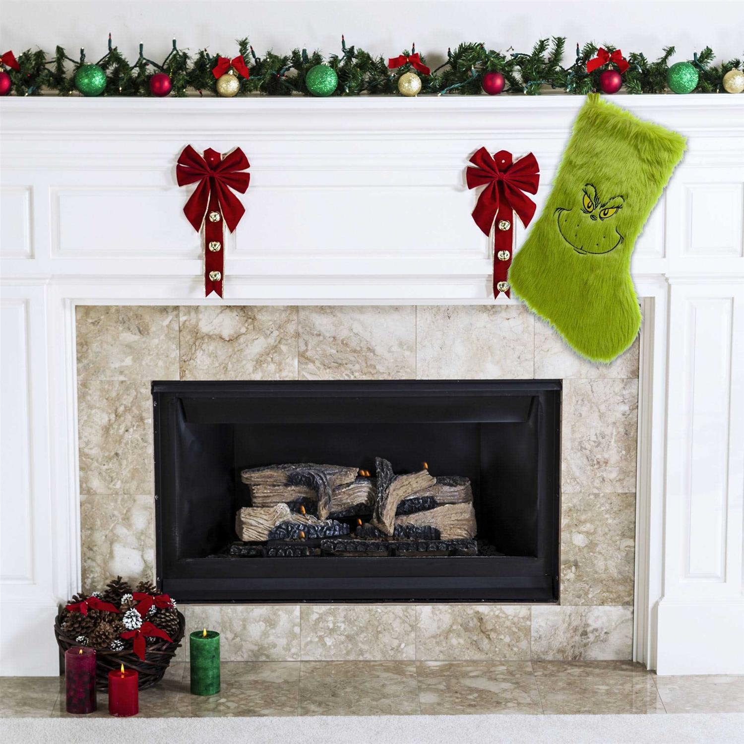 Dr Seuss' The Grinch Who Stole Christmas Grinch Furry Stocking - Image 5