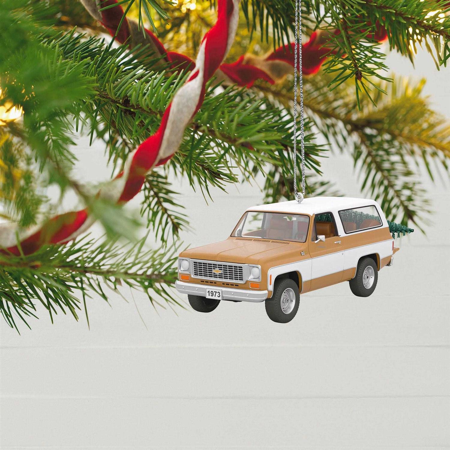 Hallmark All-American Trucks 1973 Chevrolet Blazer 2023 Metal Ornament - Image 5