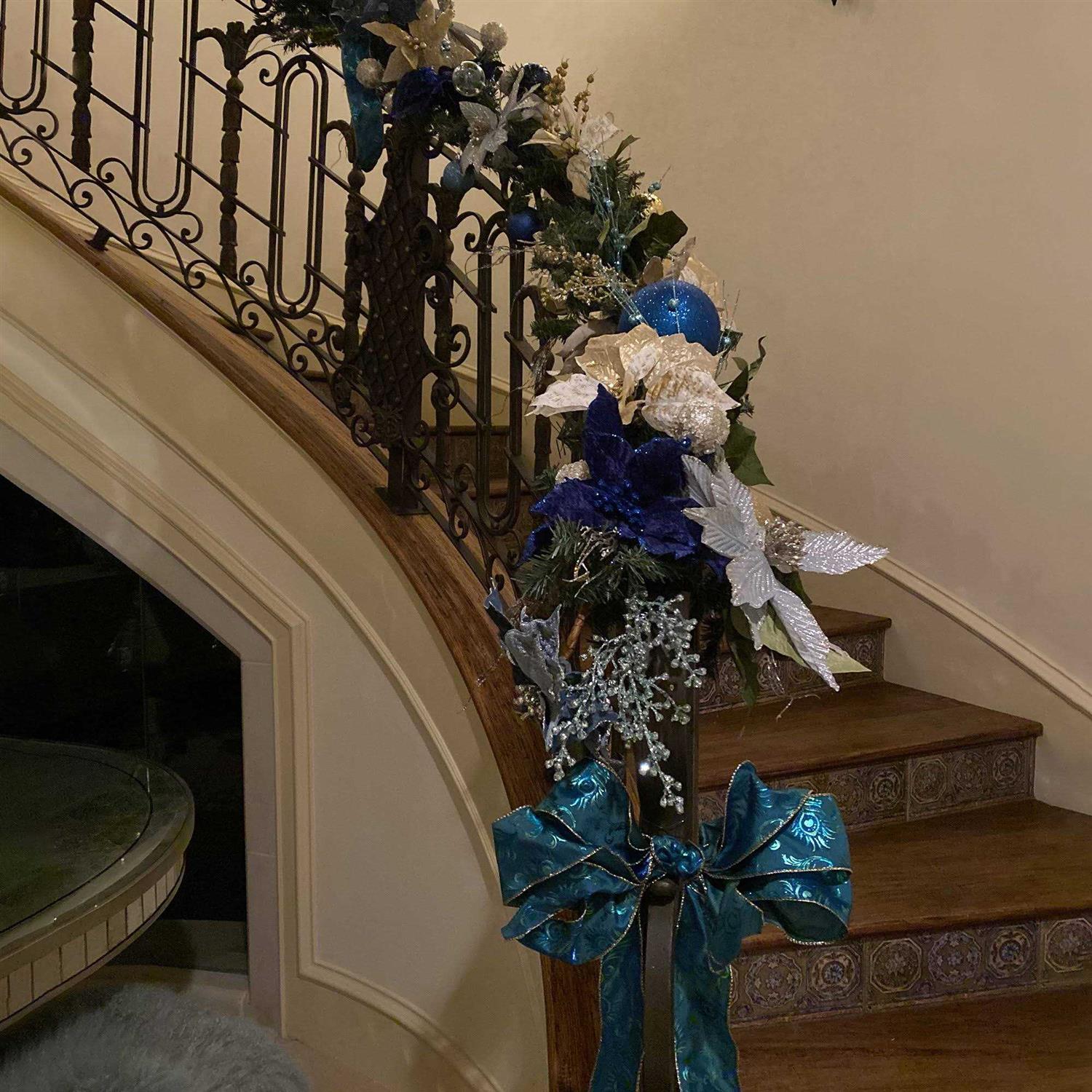 Northlight 50' Commercial Length Canadian Pine Artificial Christmas Garland - Image 3